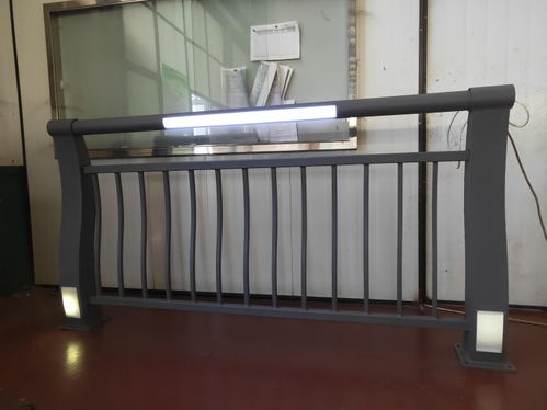 無錫燈光護(hù)欄產(chǎn)品介紹 山東飛隆金屬圍欄設(shè)施